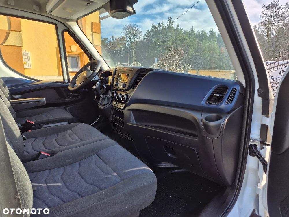 Iveco DAILY 50C18 180KM L3H2 HIMATIC KLIMA BLIZNIAK WARSZTAT - 23