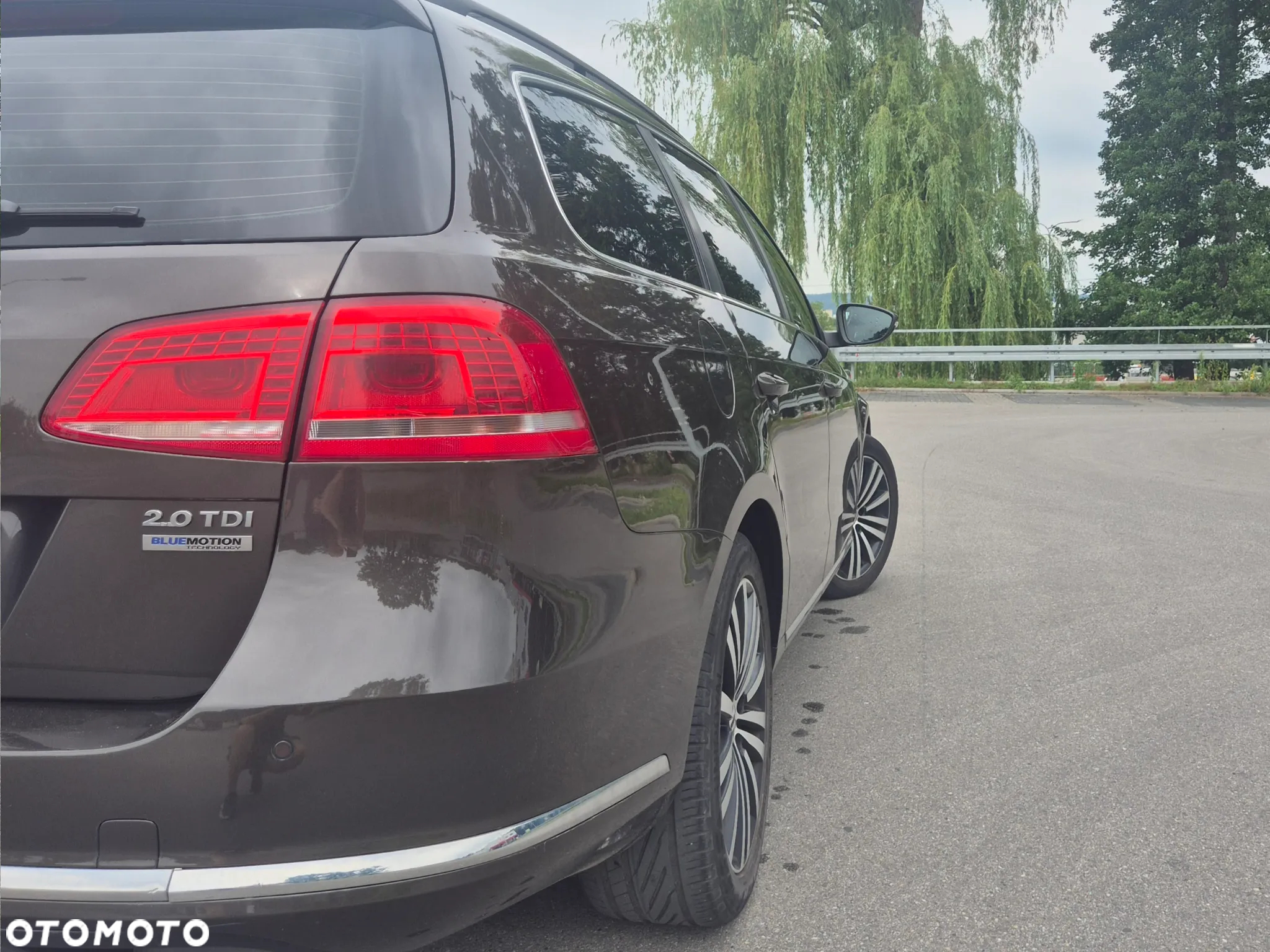 Volkswagen Passat 2.0 TDI Comfortline DSG - 12