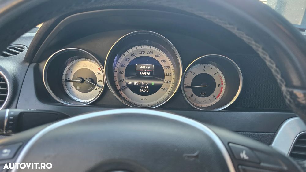 Mercedes-Benz C - 19