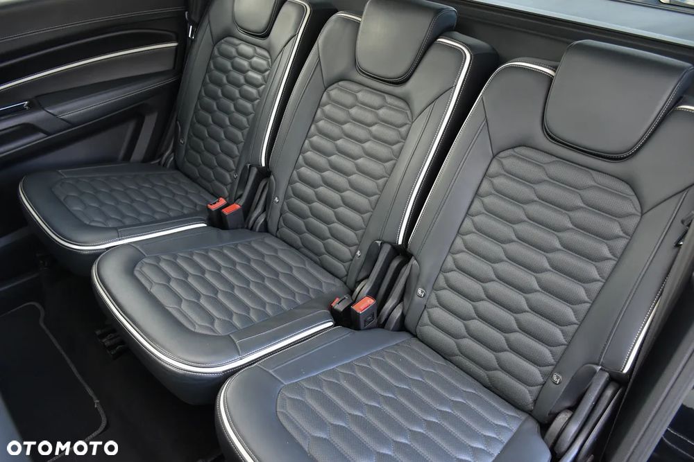 Ford S-Max 2.0 TDCi Vignale PowerShift - 38