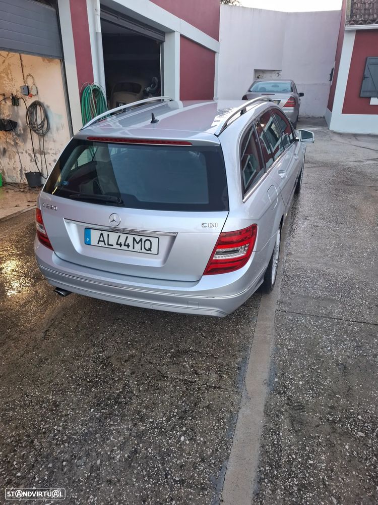 Mercedes-Benz C 220 Station CDI DPF BlueEFFICIENCY Avantgarde - 4