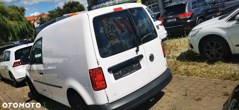 Volkswagen Caddy - 3