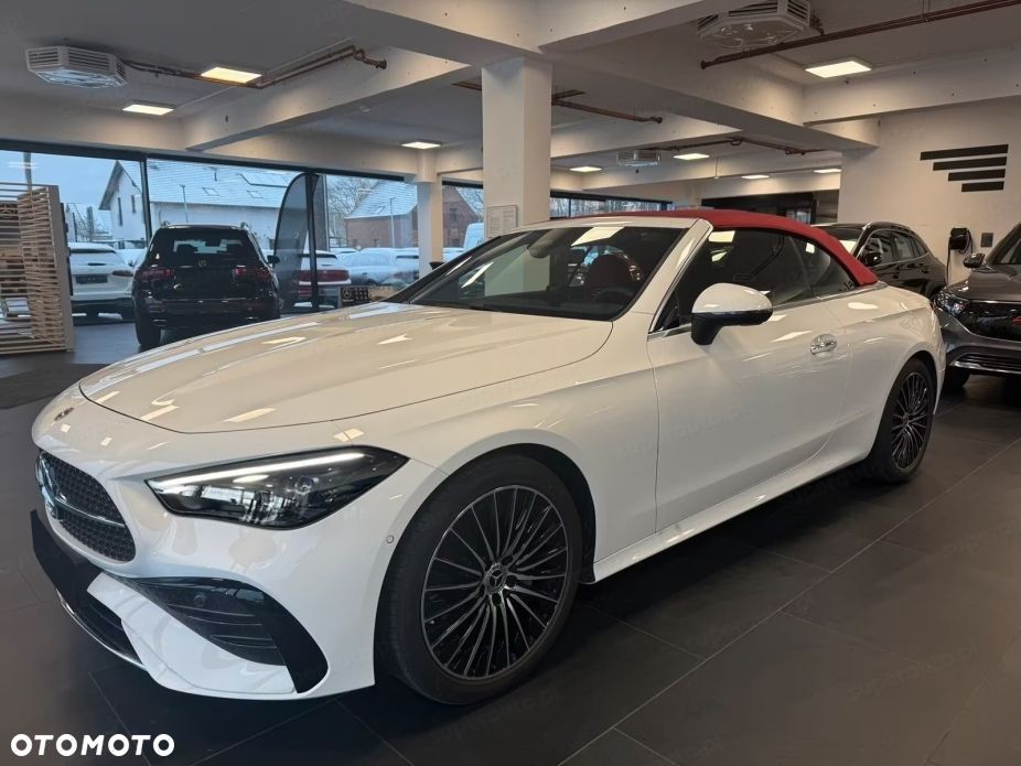 Mercedes-Benz CLE 300 mHEV 4-Matic AMG Line - 2