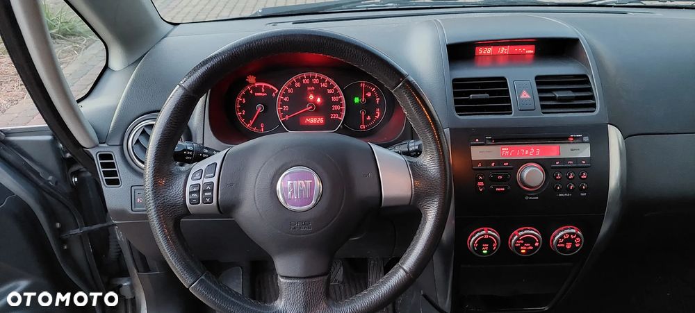 Fiat Sedici - 26