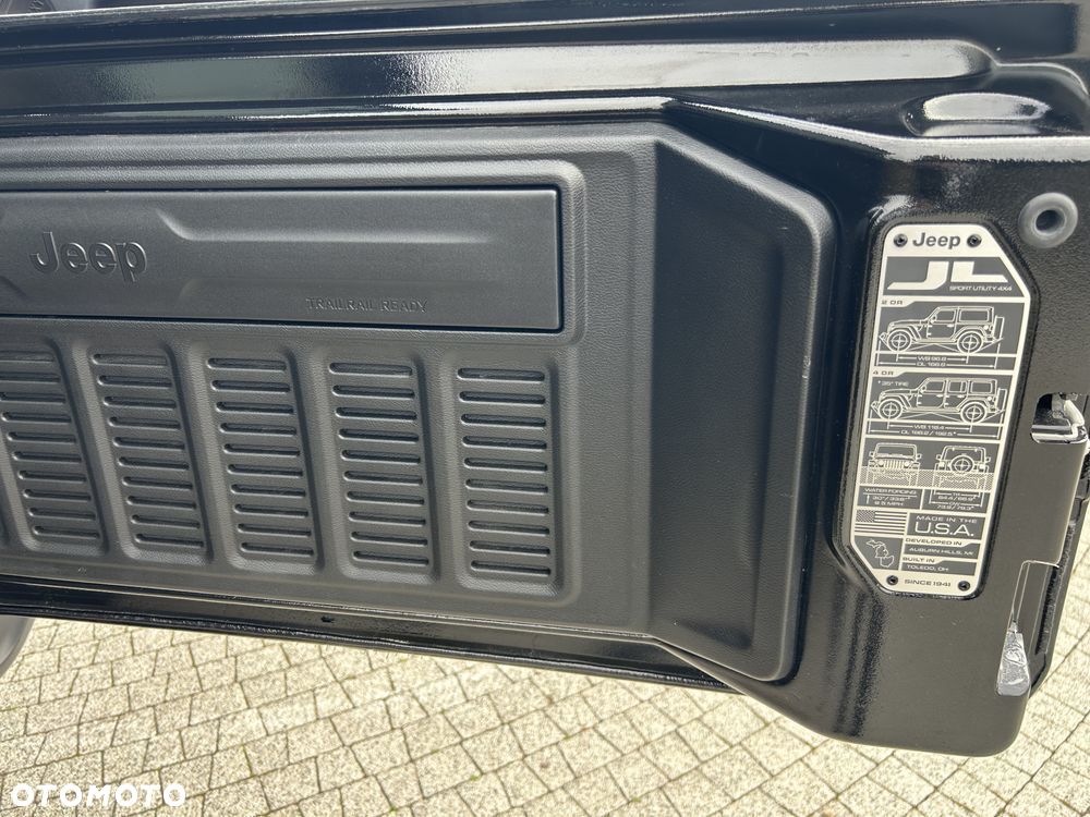 Jeep Wrangler Unlimited GME 2.0 Turbo Sahara - 29