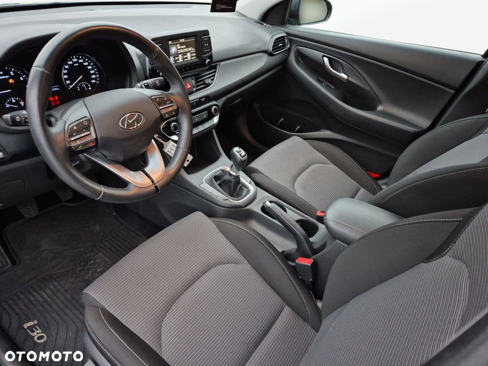 Hyundai i30 - 11