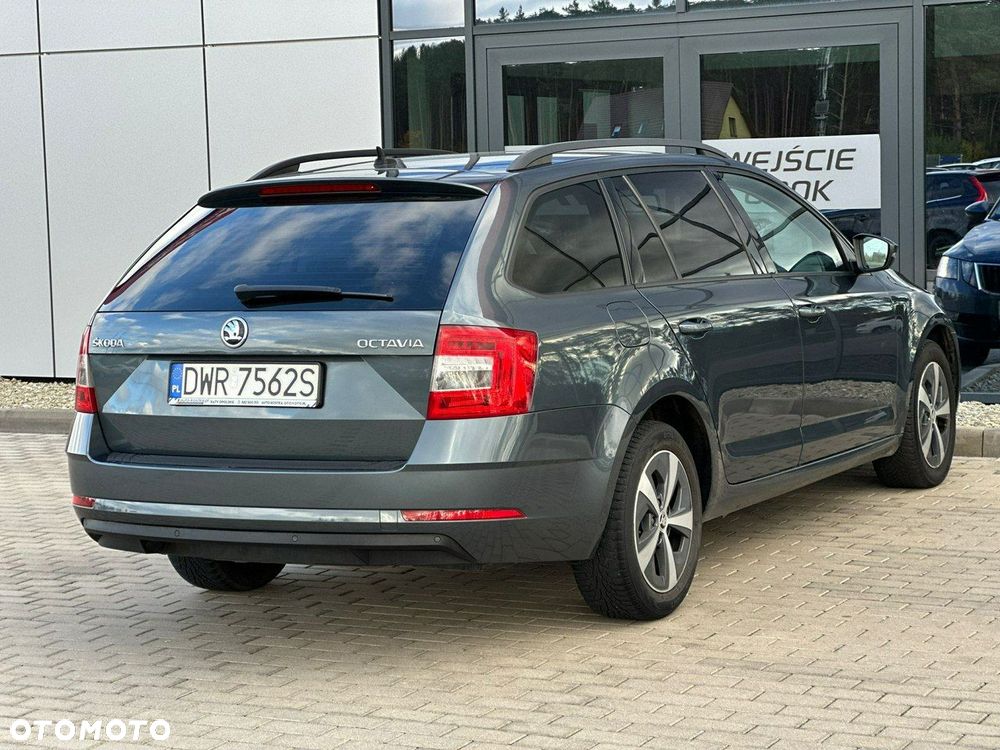 Skoda Octavia 1.6 TDI Ambition - 8
