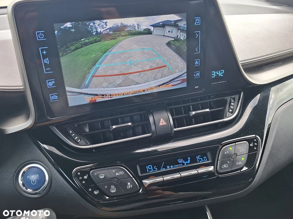 Toyota C-HR - 24