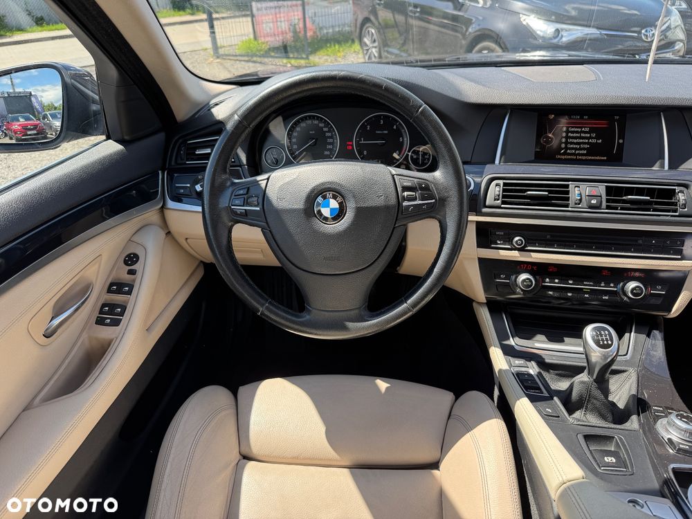 BMW Seria 5 520d Blue Performance - 35