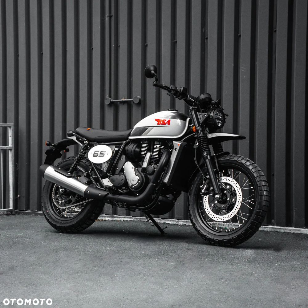 BSA Scrambler 650 - 3