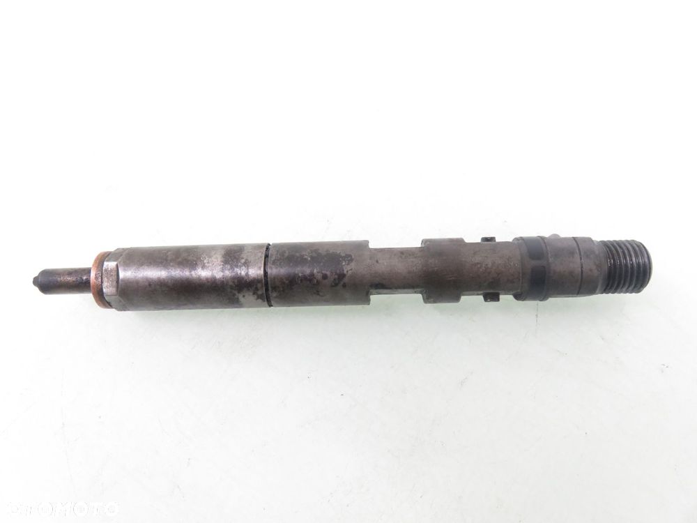 WTRYSKIWACZ RENAULT MEGANE II 1.5 dCi 86 - K9K 724 8200049873 - 7