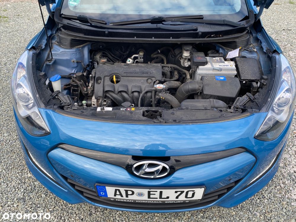Hyundai i30 1.4 Premium - 17
