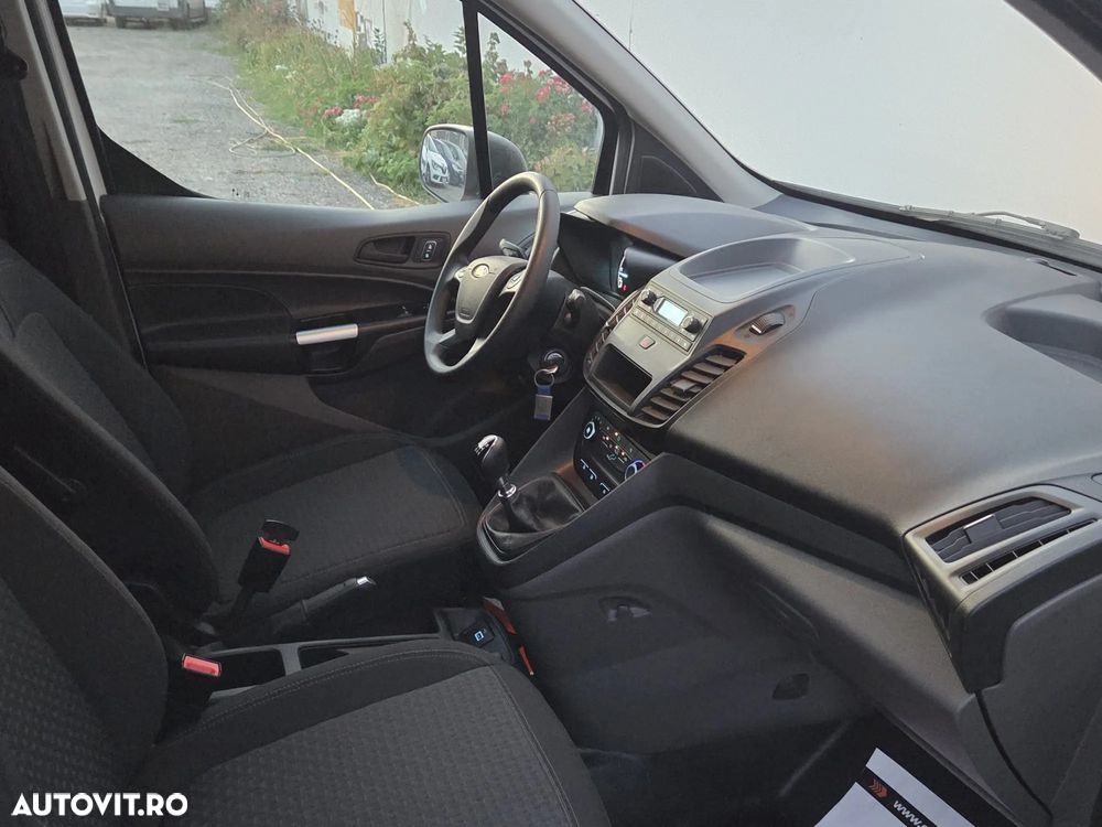 Ford TRANSIT CONNECT - 8
