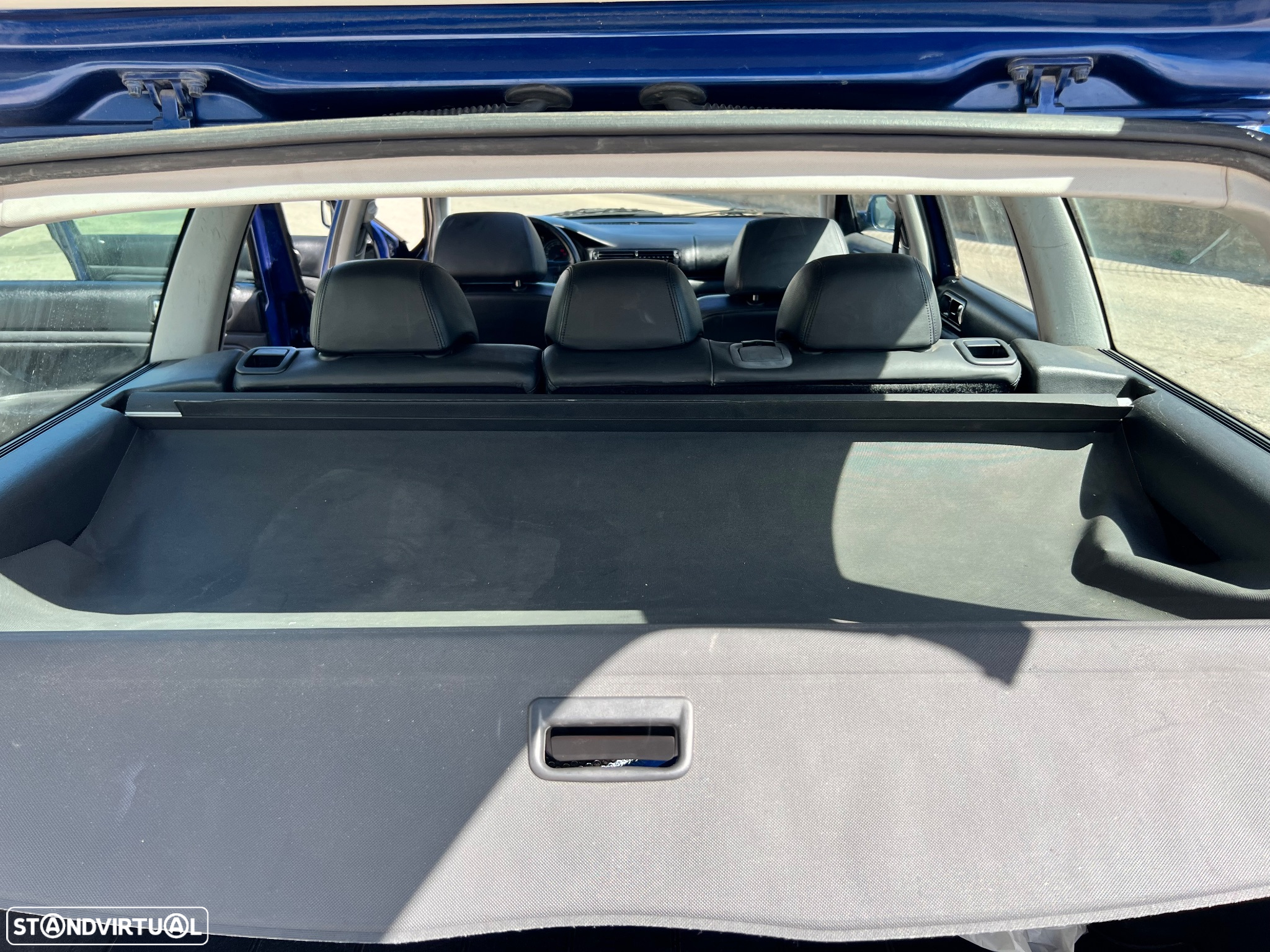 VW Passat Variant 1.9 TDi Highline - 16