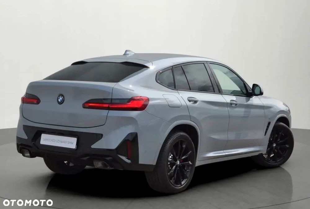 BMW X4 - 4