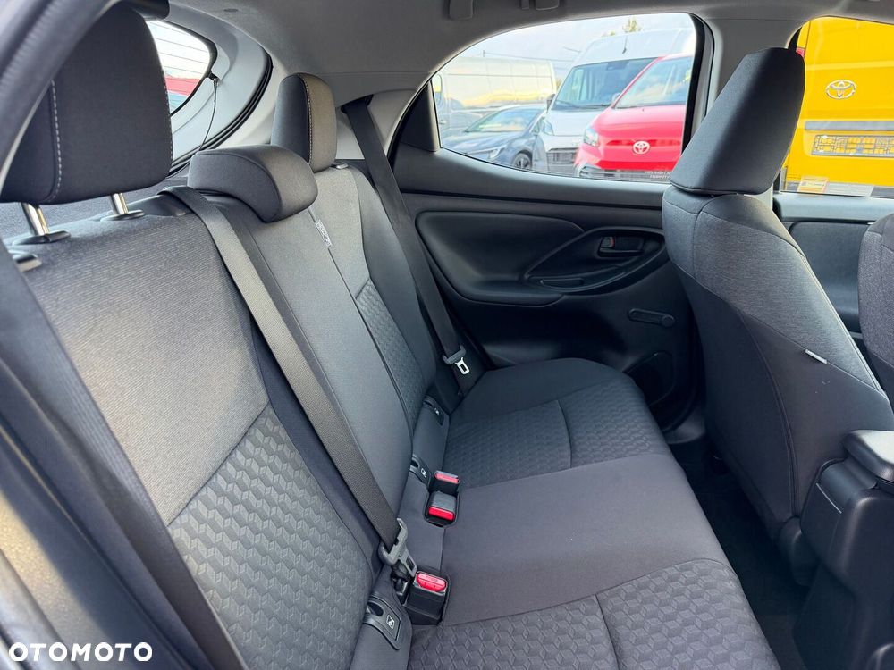 Toyota Yaris Hybrid 1.5 Comfort - 31