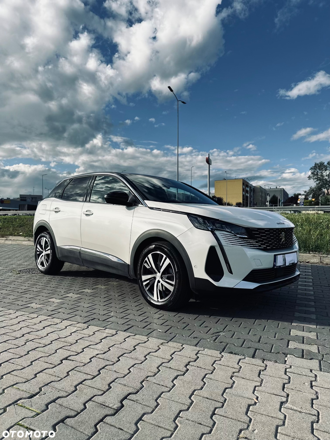 Peugeot 3008 1.5 BlueHDi Allure Pack S&S EAT8 - 3