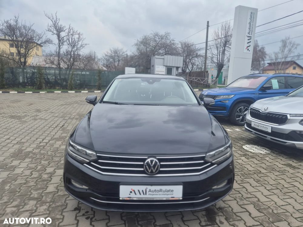Volkswagen Passat 2.0 TDI DSG Comfortline - 2