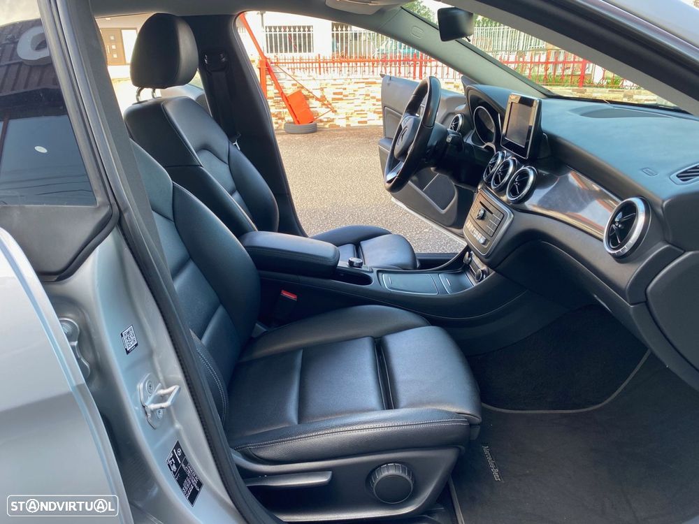 Mercedes-Benz CLA 180 - 9