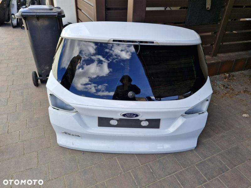 FORD FOCUS MK3 III 3 KOMBI SW KLAPA BAGAŻNIKA TYŁ TYLNA - 1