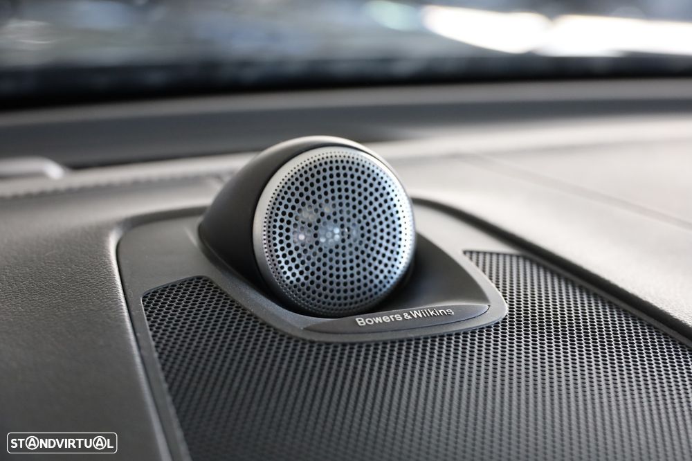 Volvo XC 60 2.0 D5 Inscription AWD - 33