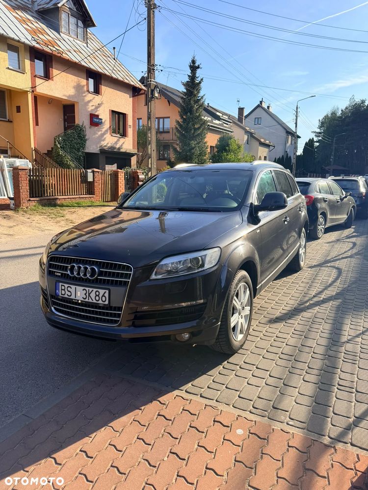 Audi Q7 - 12