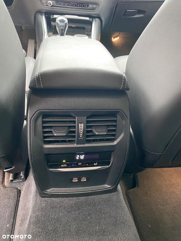 BMW Seria 3 320d Advantage sport - 15