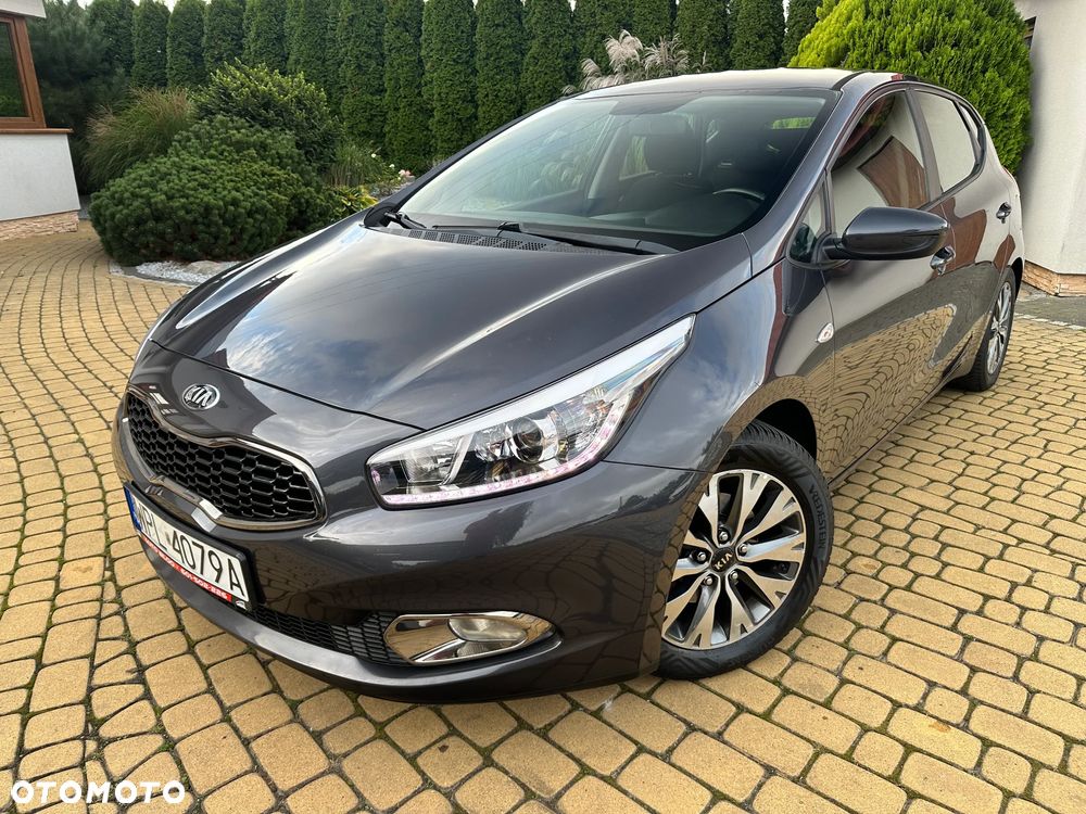 Kia Ceed Cee'd 1.6 GDI XL - 1