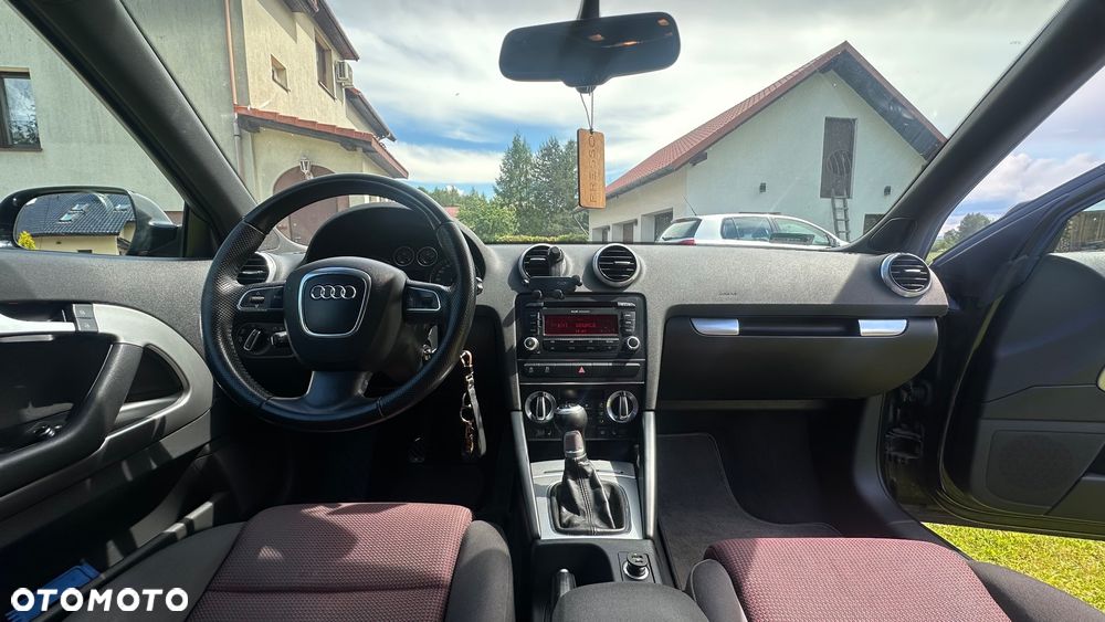 Audi A3 3-drzwiowe 1.6 TDI 99g DPF - 18