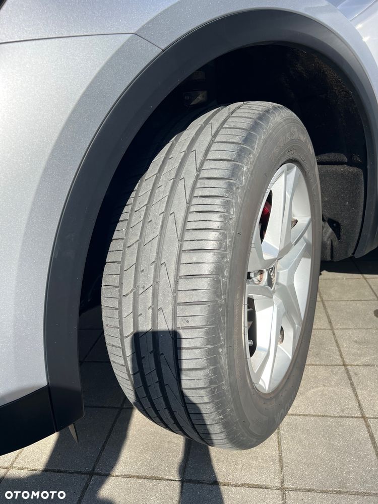 Audi Q5 40 TDI quattro S tronic - 33