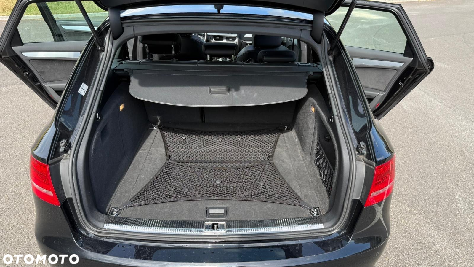Audi A4 Avant 2.0 TFSI Quattro S tronic - 9