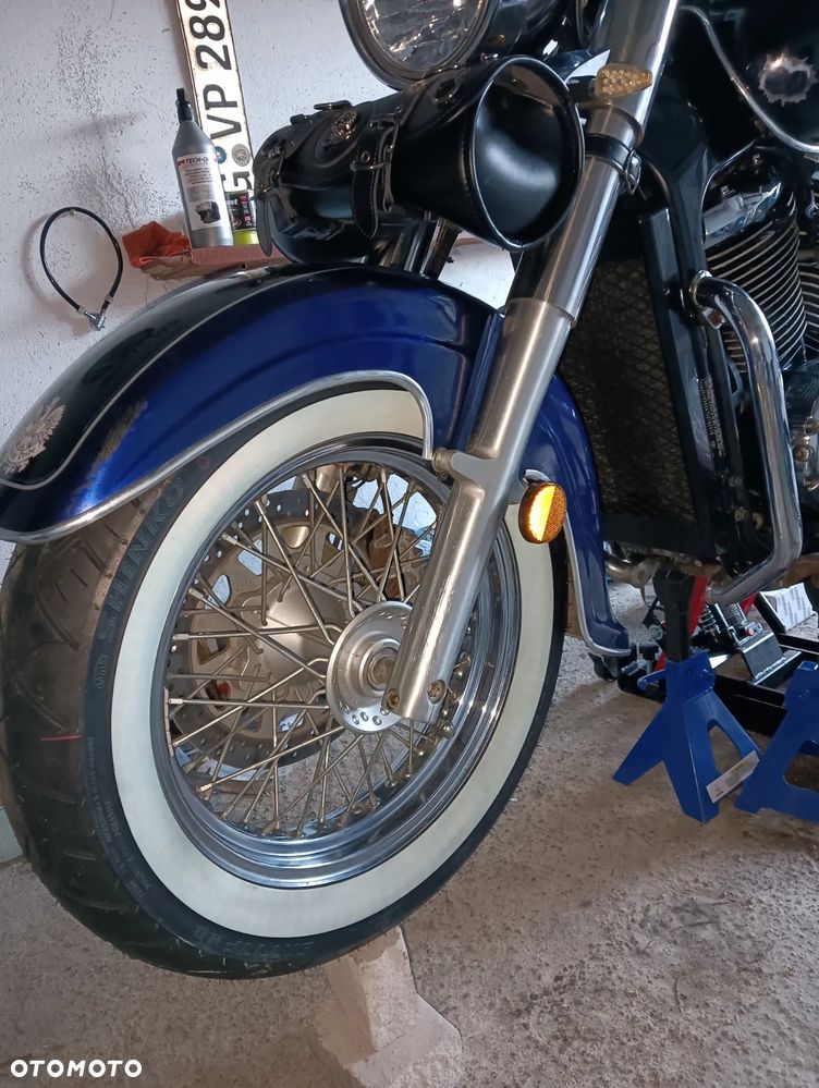 Suzuki VL 800 Volusia - Boulevard C50 - 16