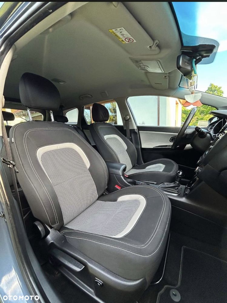 Kia Ceed 1.6 CRDi 128 Platinum Edition - 12
