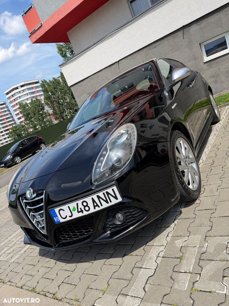 Alfa Romeo Giulietta 1.4 T-Jet Distinctive - 1