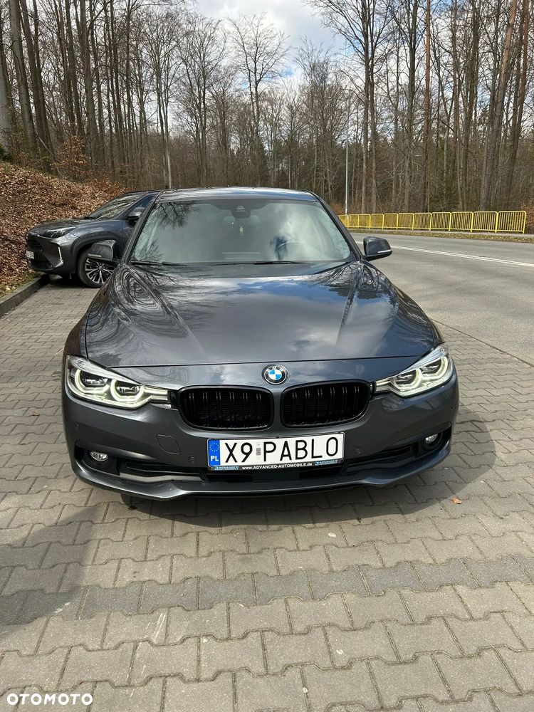 BMW Seria 3 320d xDrive Edition Luxury Line Purity - 10