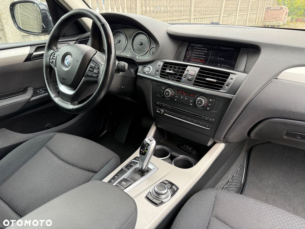 BMW X3 xDrive20d - 31