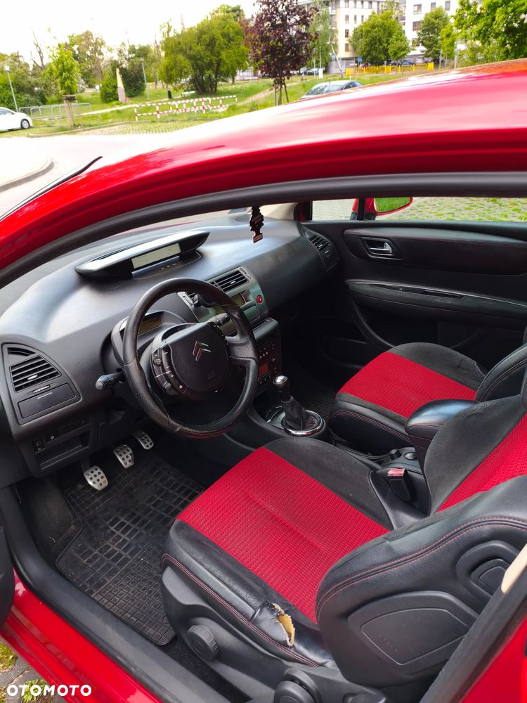 Citroën C4 1.6 16V by LOEB - 13