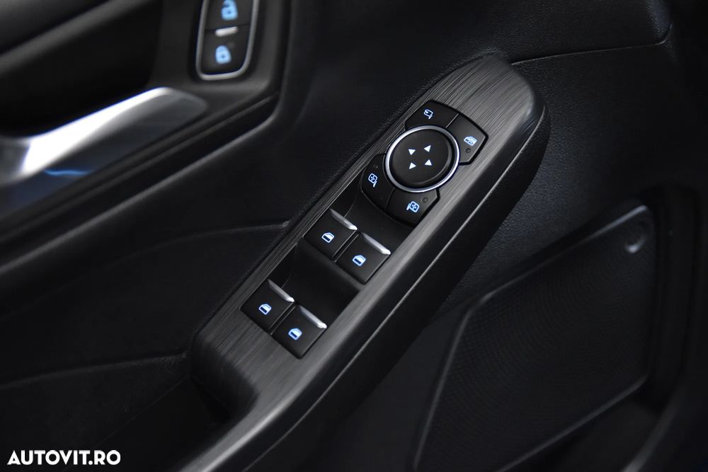 Ford Kuga 2.5 Duratec PHEV ST-LINE - 15