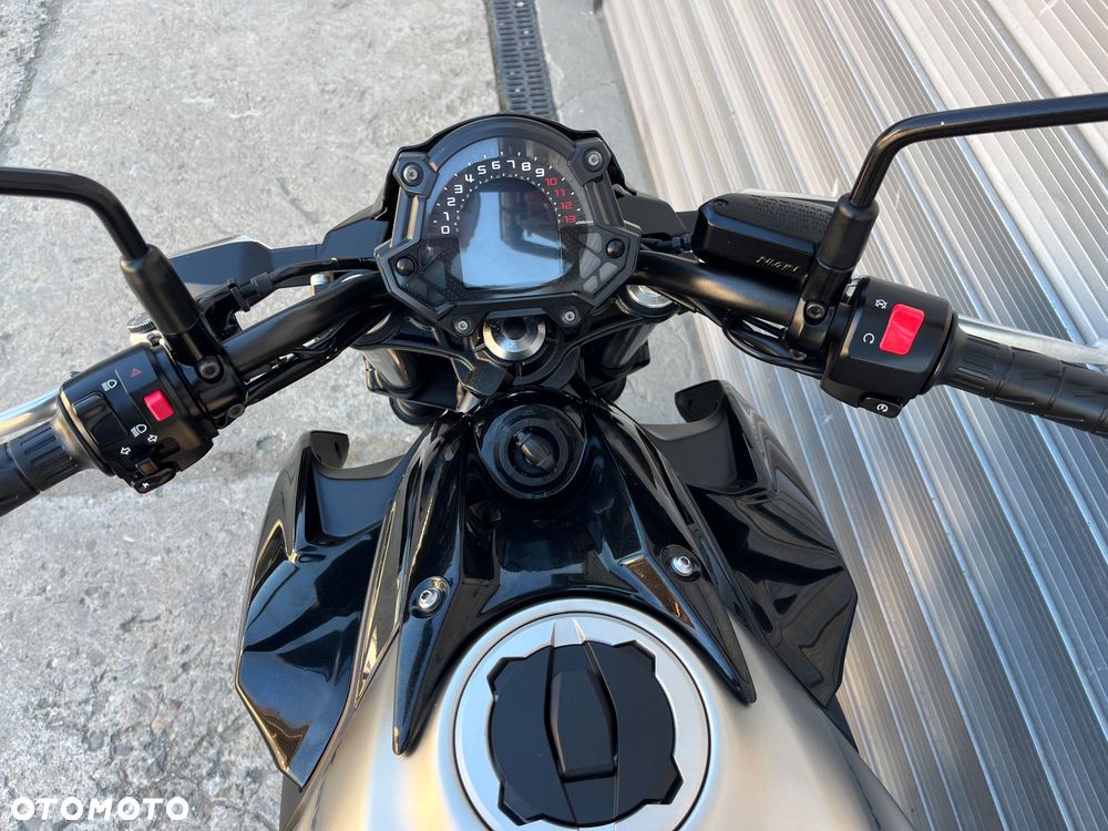 Kawasaki Z 650 - 37