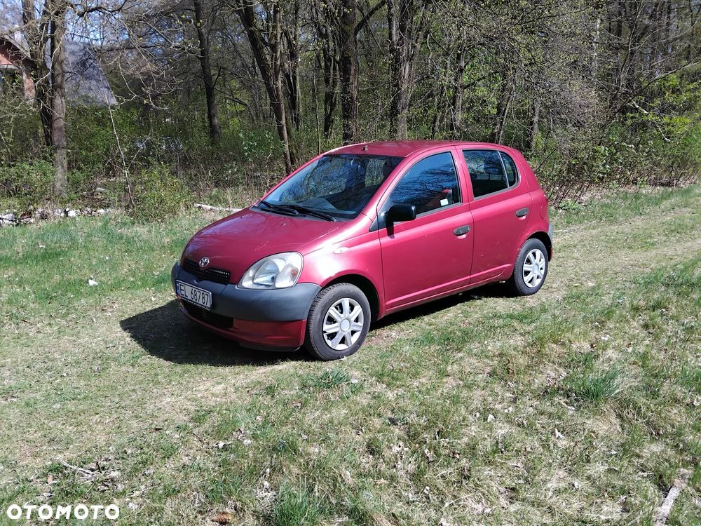 Toyota Yaris 1.0 Base - 7