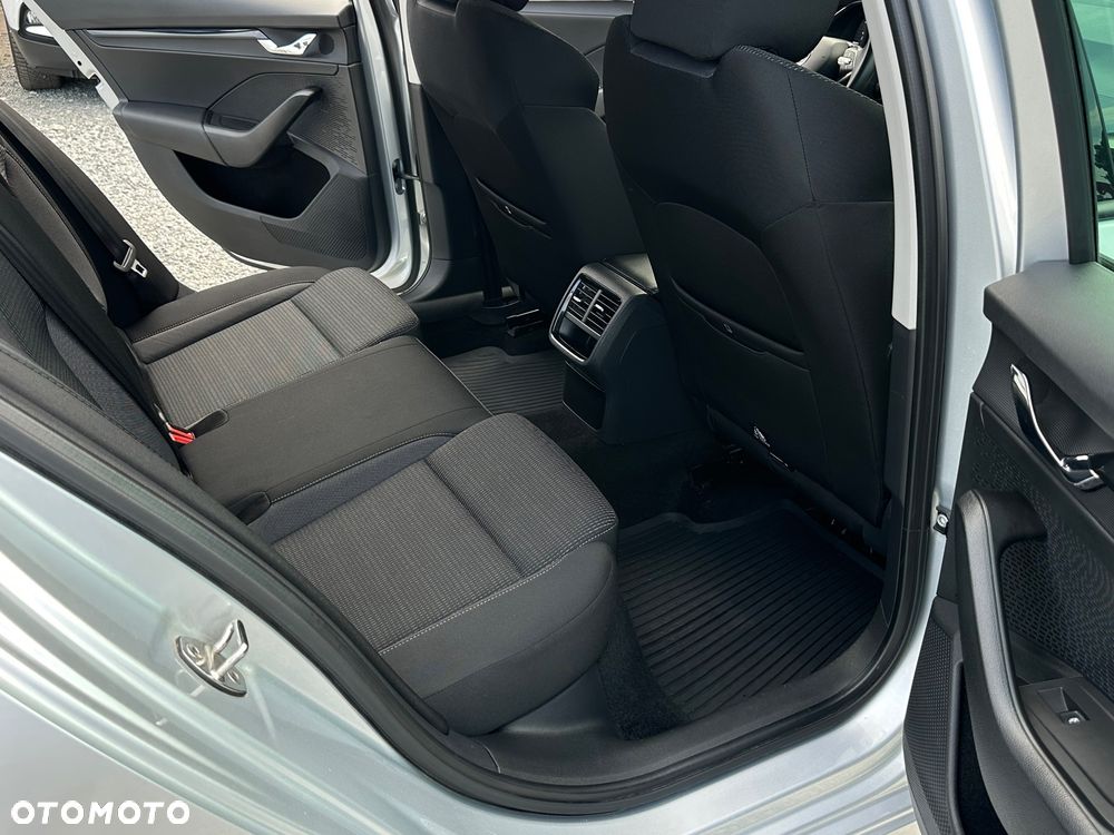 Skoda Octavia 2.0 TDI Ambition - 21