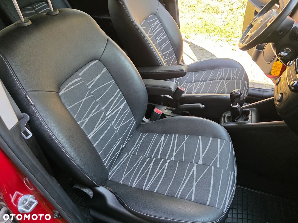 Kia Venga 1.6 Business Line - 13