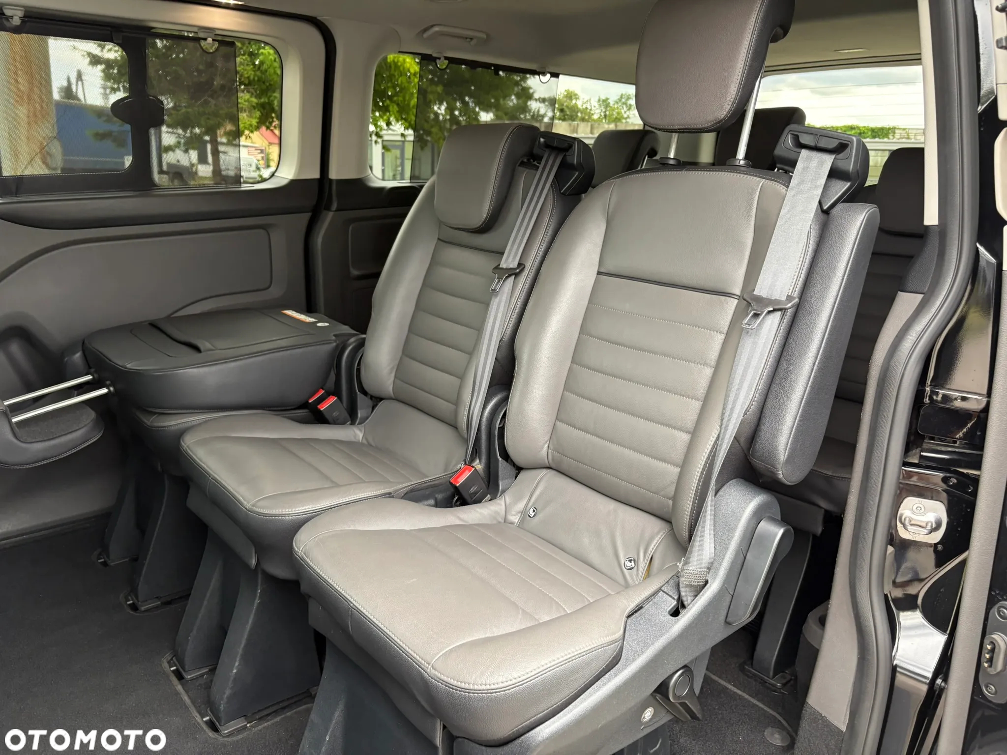 Ford Tourneo Custom 2.0 EcoBlue L2 Titanium X SelectShift - 26