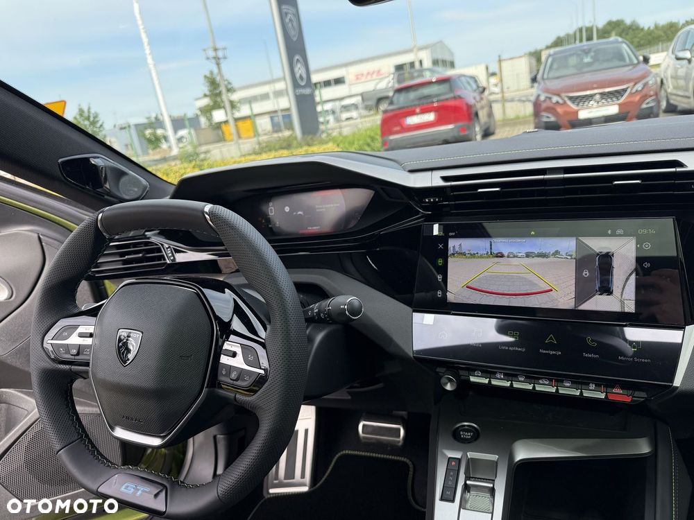 Peugeot 408 - 30