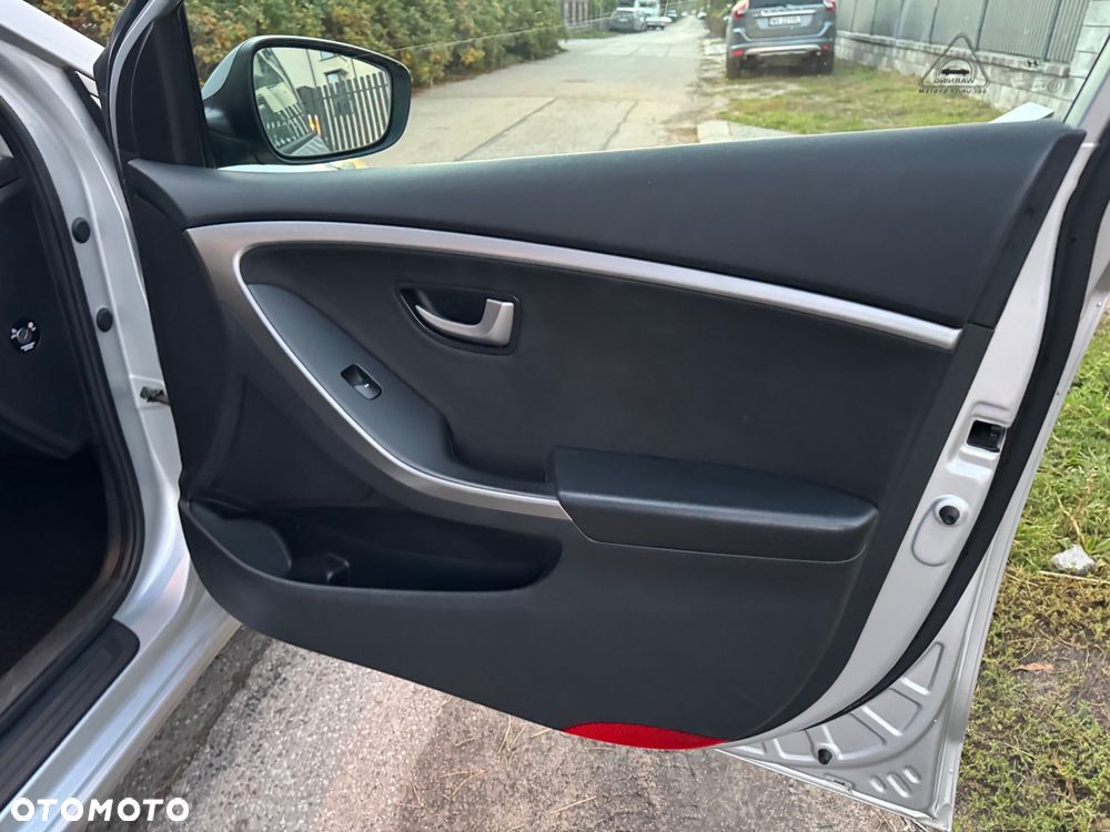 Hyundai i30 - 22