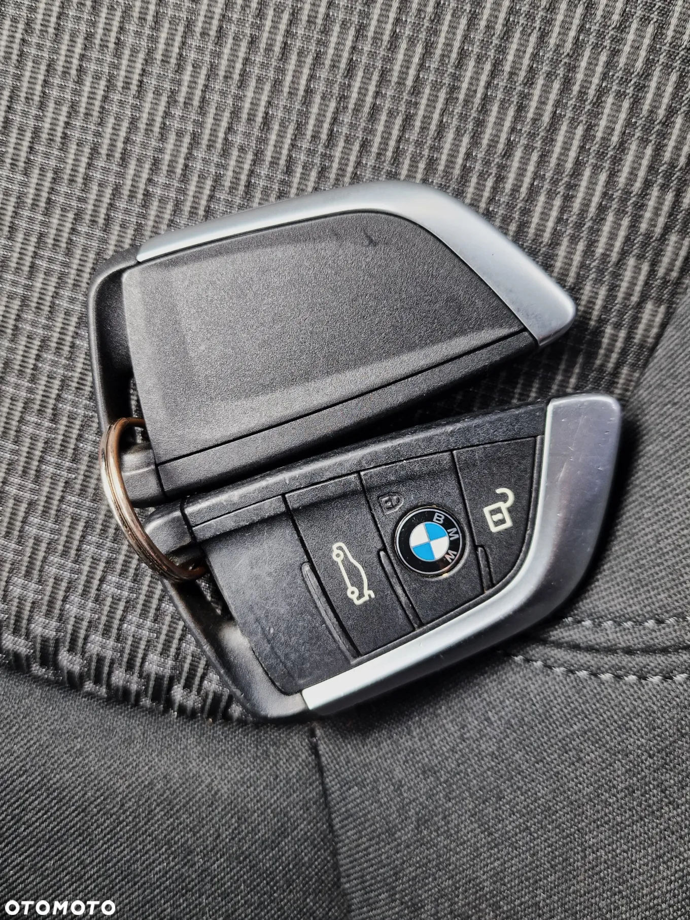 BMW X1 sDrive20i - 38
