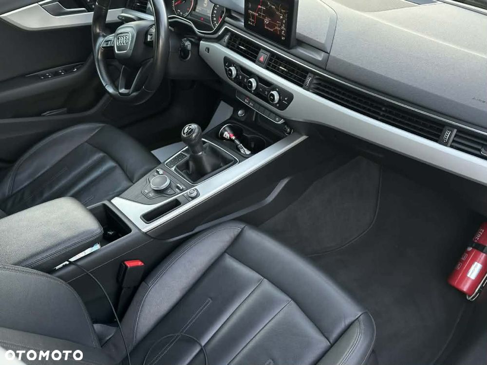 Audi A4 Avant 2.0 TDI - 12