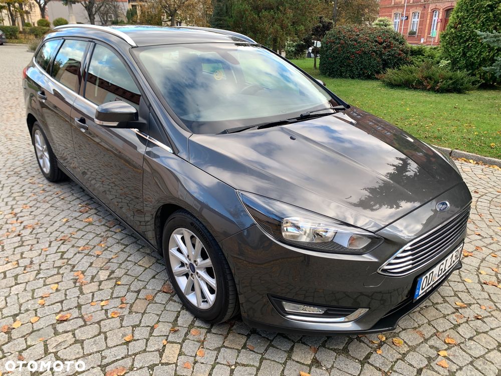 Ford Focus 2.0 TDCi Titanium ASS - 8