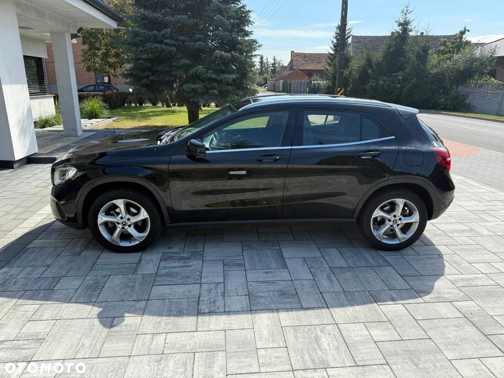 Mercedes-Benz GLA 180 (CDI) d 7G-DCT AMG Line - 6