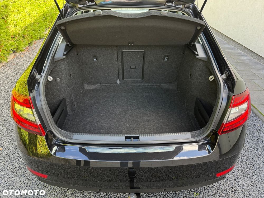 Skoda Octavia 2.0 TSI DSG Ambition - 20